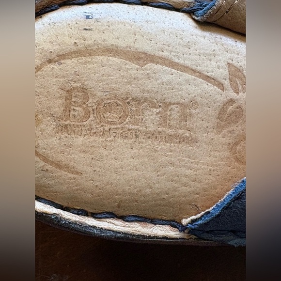 BORN Blue Floral Leather Women US 8 wood block Heels Slides Sandals preloved - Picture 8 of 8